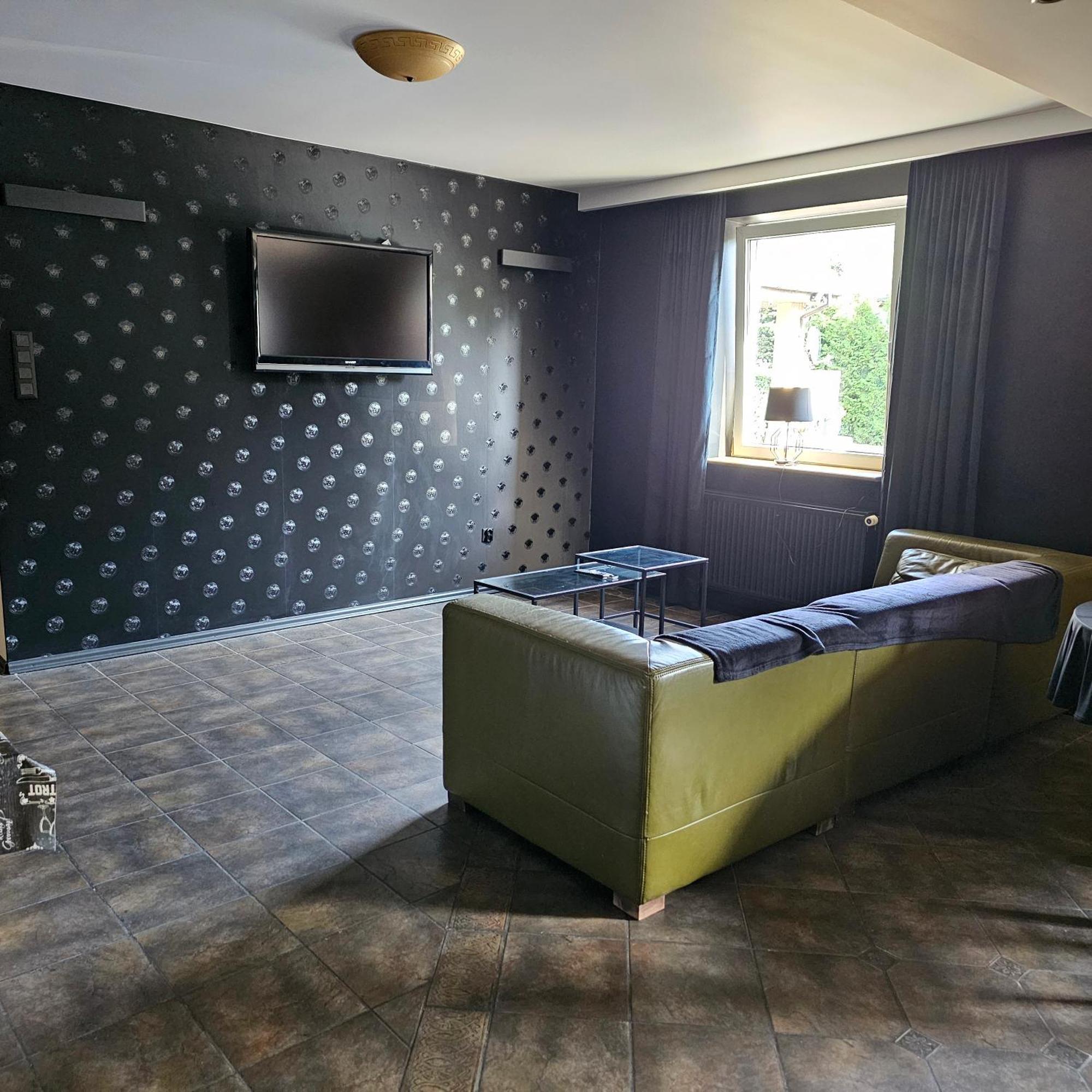 Bed and Breakfast "Zacisze" Zgierz Exterior foto